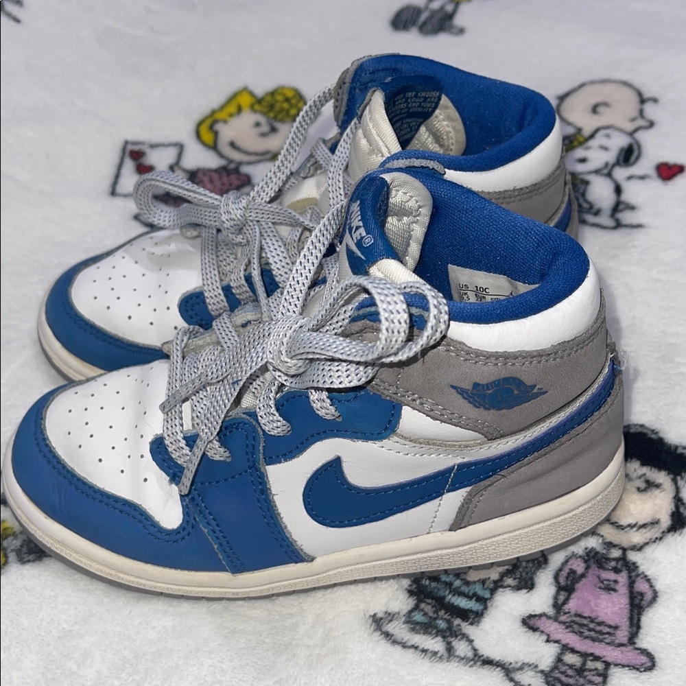 Jordan Air Retro 1 - Picture 8 of 9